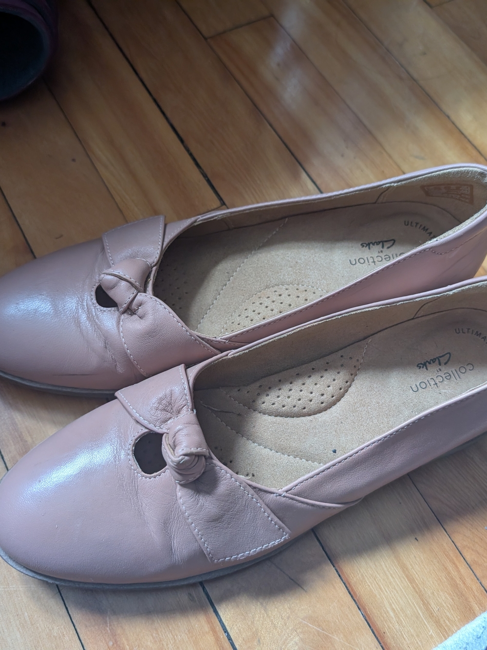 Clark's Blush Pink Knot Loafers